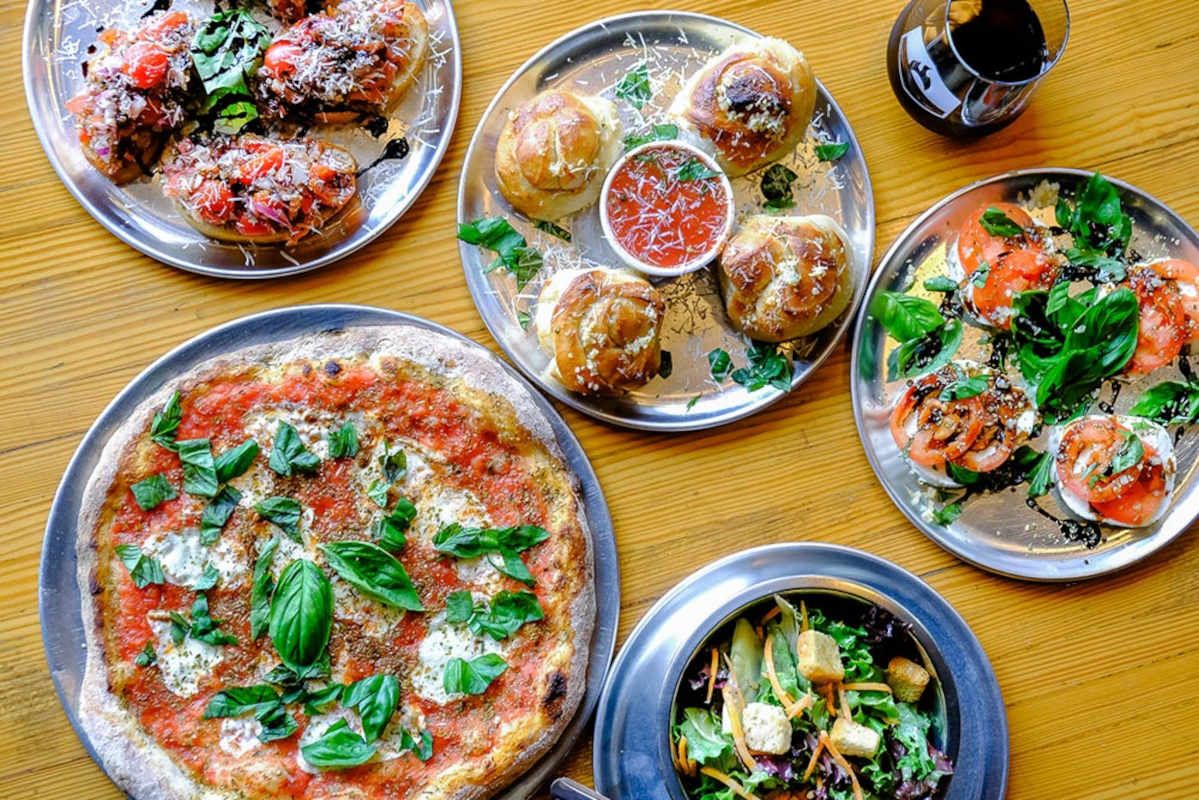 Noli's Pizzeria