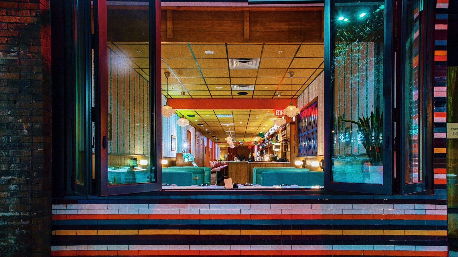 Fizzy's Fountain & Liquors