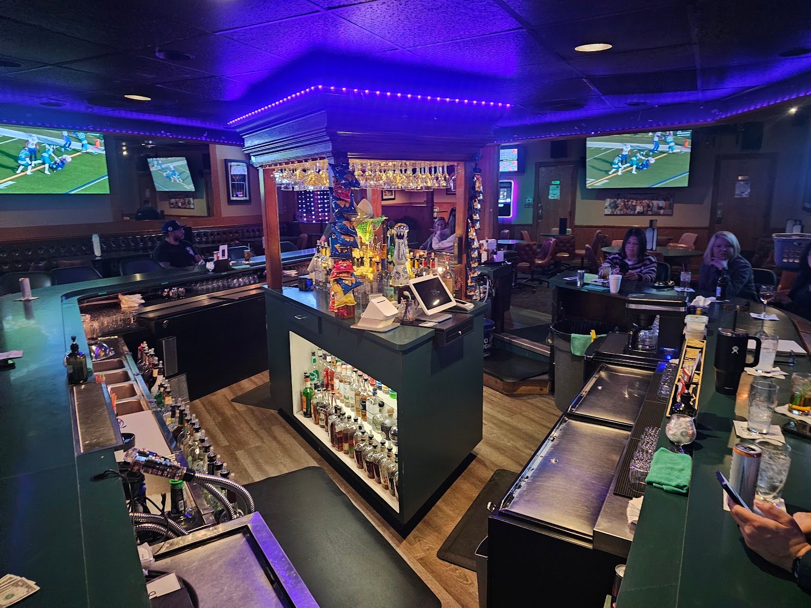 Green Onion Lounge