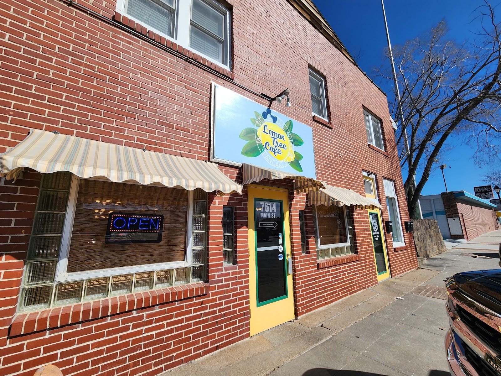 Lemon Tree Cafe